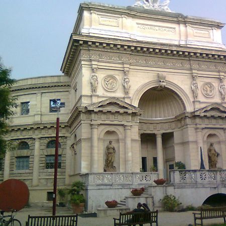 Room With Independent Entrance - Termini/Aquarium Roma Ngoại thất bức ảnh