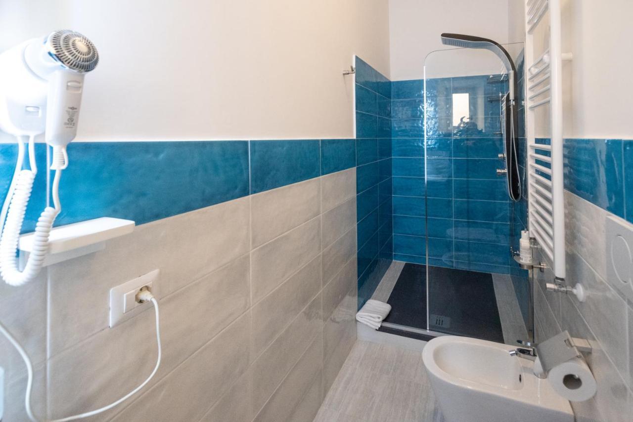 Room With Independent Entrance - Termini/Aquarium Roma Ngoại thất bức ảnh