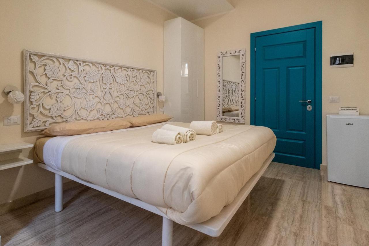 Room With Independent Entrance - Termini/Aquarium Roma Ngoại thất bức ảnh