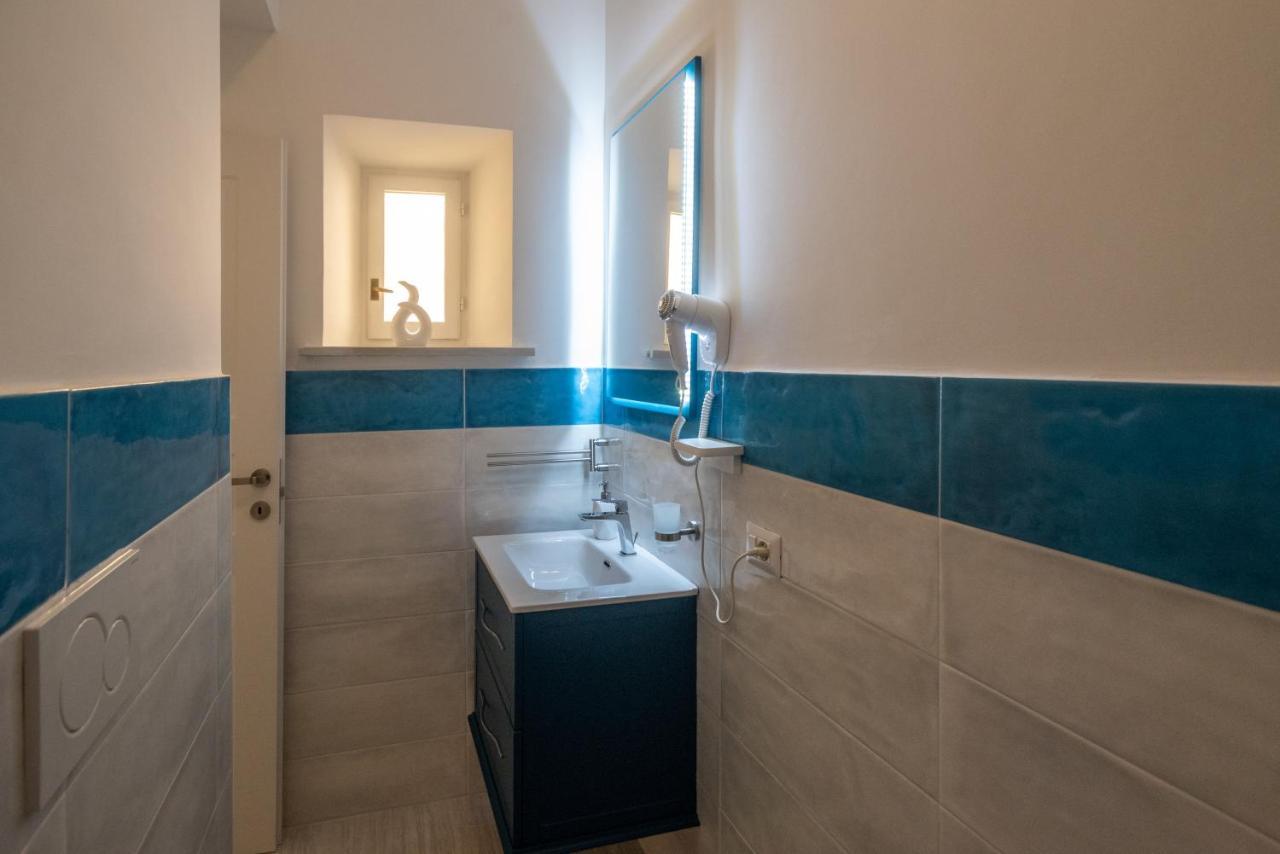Room With Independent Entrance - Termini/Aquarium Roma Ngoại thất bức ảnh